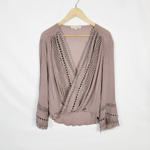 Womens Small V-Cut blouse - Picture 1 of 5